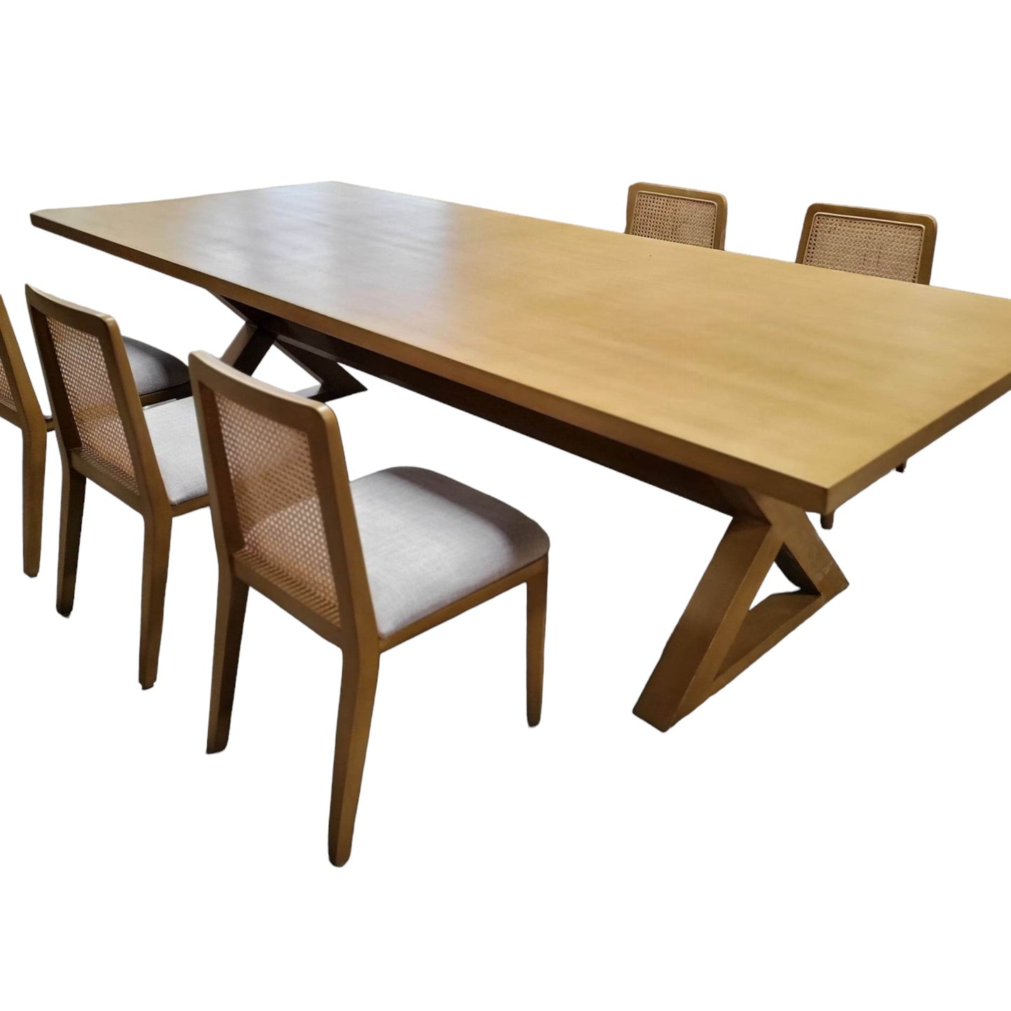 Cresta Verve Dining Set